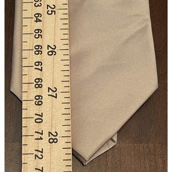 Massim Moda Collezione Tan Hand Made 100% Polyester Men’s Neck Tie Made In China - Picture 5 of 9